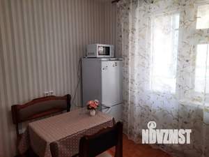 1-к квартира, посуточно, 35м2, 3/9 этаж