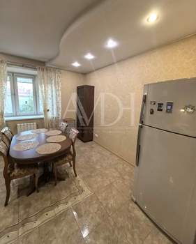 2-к квартира, на длительный срок, 75м2, 5/5 этаж