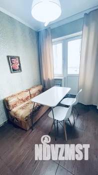 1-к квартира, посуточно, 35м2, 5/19 этаж