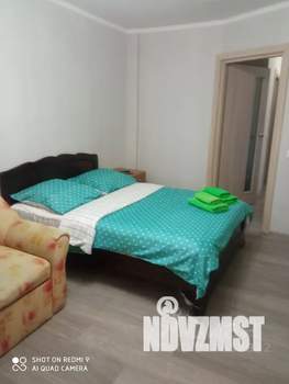 1-к квартира, посуточно, 35м2, 2/9 этаж