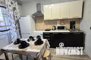 1-к квартира, посуточно, 38м2, 13/17 этаж