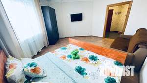 1-к квартира, посуточно, 35м2, 5/19 этаж