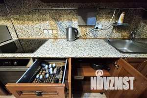 1-к квартира, посуточно, 53м2, 10/18 этаж