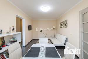 2-к квартира, вторичка, 46м2, 3/5 этаж