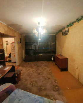2-к квартира, вторичка, 46м2, 1/5 этаж