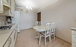 3-к квартира, вторичка, 75м2, 4/10 этаж