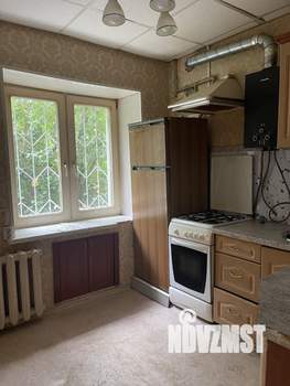 2-к квартира, вторичка, 32м2, 1/4 этаж