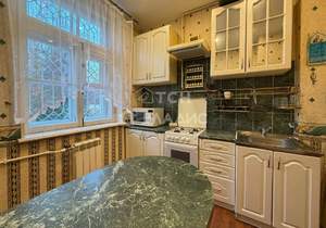 3-к квартира, вторичка, 60м2, 1/2 этаж