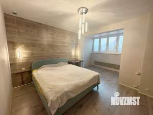 2-к квартира, вторичка, 61м2, 9/17 этаж