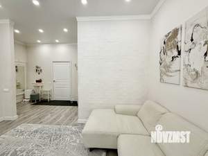 2-к квартира, вторичка, 71м2, 1/7 этаж