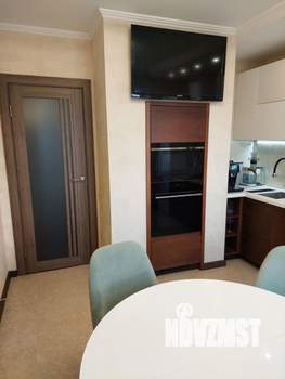 2-к квартира, вторичка, 61м2, 7/14 этаж