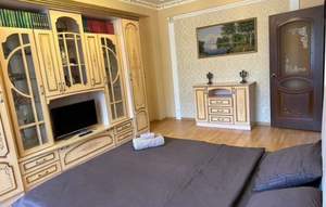 2-к квартира, вторичка, 70м2, 3/15 этаж