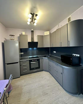 2-к квартира, вторичка, 66м2, 11/17 этаж