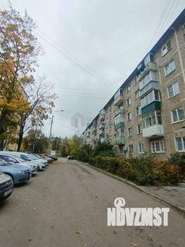 2-к квартира, вторичка, 46м2, 1/5 этаж