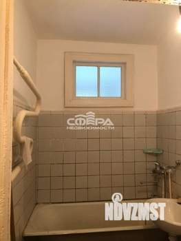 2-к квартира, вторичка, 42м2, 5/5 этаж
