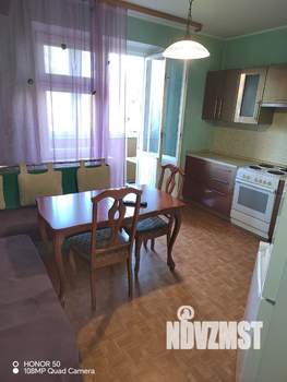 2-к квартира, вторичка, 76м2, 2/10 этаж