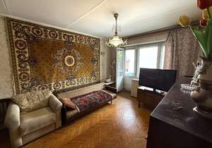 3-к квартира, вторичка, 54м2, 3/5 этаж