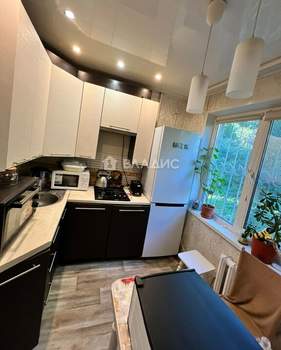 2-к квартира, вторичка, 45м2, 1/5 этаж