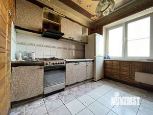 3-к квартира, вторичка, 65м2, 8/9 этаж