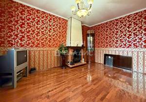 3-к квартира, вторичка, 60м2, 1/2 этаж