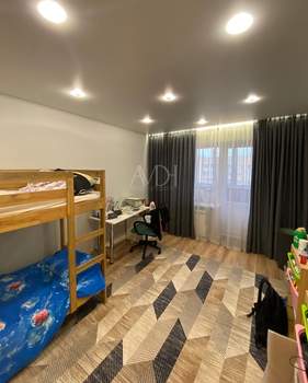 4-к квартира, вторичка, 73м2, 9/9 этаж