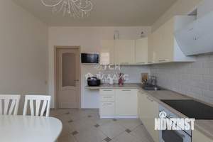 2-к квартира, вторичка, 64м2, 10/16 этаж