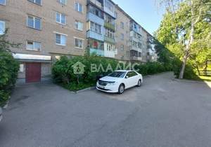 4-к квартира, вторичка, 62м2, 5/5 этаж