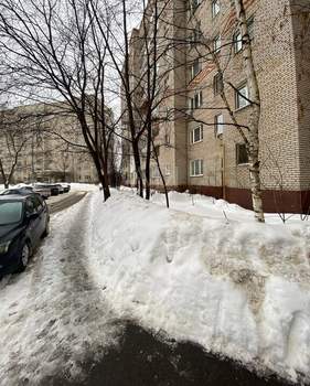 4-к квартира, вторичка, 73м2, 9/9 этаж