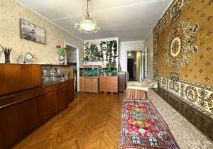 3-к квартира, вторичка, 54м2, 3/5 этаж