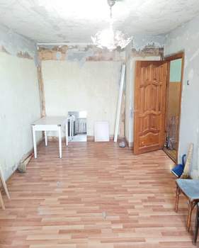 2-к квартира, вторичка, 40м2, 5/5 этаж