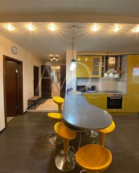 2-к квартира, вторичка, 65м2, 8/9 этаж