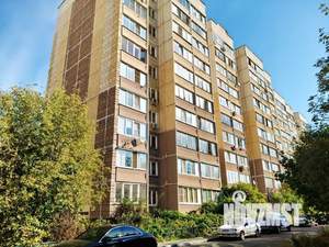 2-к квартира, вторичка, 60м2, 1/10 этаж