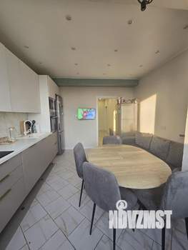 3-к квартира, вторичка, 65м2, 8/17 этаж