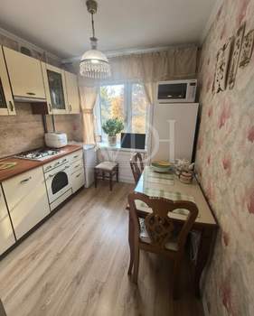 1-к квартира, вторичка, 32м2, 4/5 этаж