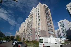 2-к квартира, вторичка, 60м2, 1/10 этаж