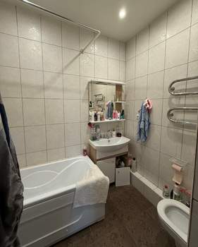 1-к квартира, вторичка, 37м2, 4/4 этаж