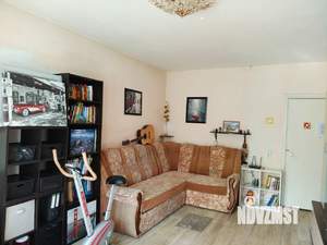 2-к квартира, вторичка, 60м2, 1/10 этаж