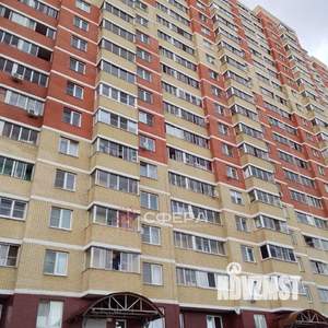 2-к квартира, вторичка, 52м2, 1/19 этаж