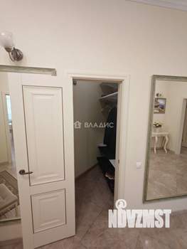 3-к квартира, вторичка, 114м2, 1/7 этаж