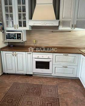 2-к квартира, вторичка, 64м2, 15/18 этаж