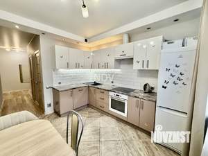 2-к квартира, вторичка, 64м2, 2/19 этаж