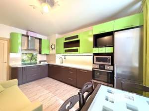 2-к квартира, вторичка, 80м2, 4/14 этаж