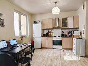 3-к квартира, вторичка, 58м2, 9/17 этаж