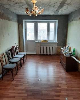 2-к квартира, вторичка, 40м2, 5/5 этаж