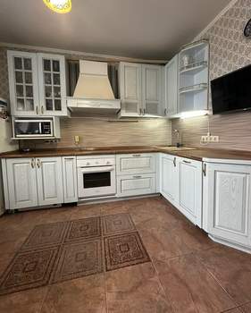 2-к квартира, вторичка, 63м2, 15/18 этаж