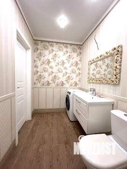 2-к квартира, вторичка, 65м2, 4/5 этаж