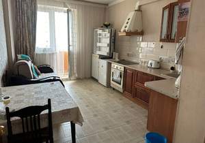 2-к квартира, вторичка, 85м2, 9/14 этаж