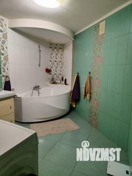 2-к квартира, вторичка, 76м2, 1/10 этаж