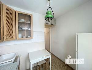 2-к квартира, вторичка, 44м2, 5/5 этаж