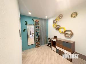 2-к квартира, вторичка, 61м2, 9/17 этаж